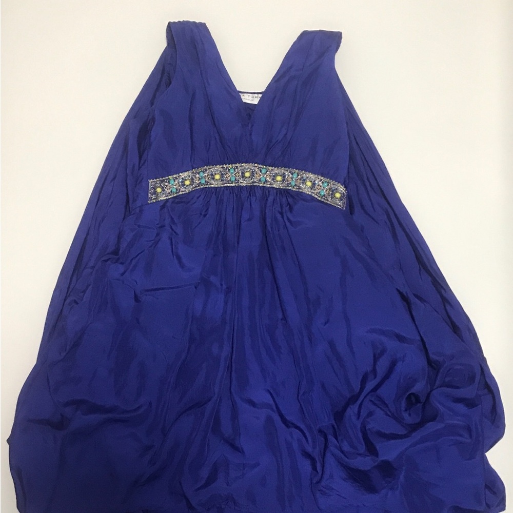 Elegant Blue Maxi Dress with Embellished Waist